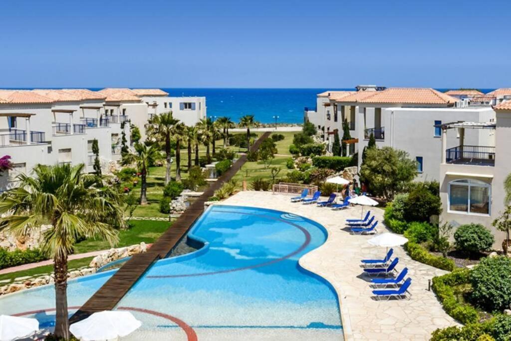 Odyssey Beach Front Apartment Chania  Exterior foto